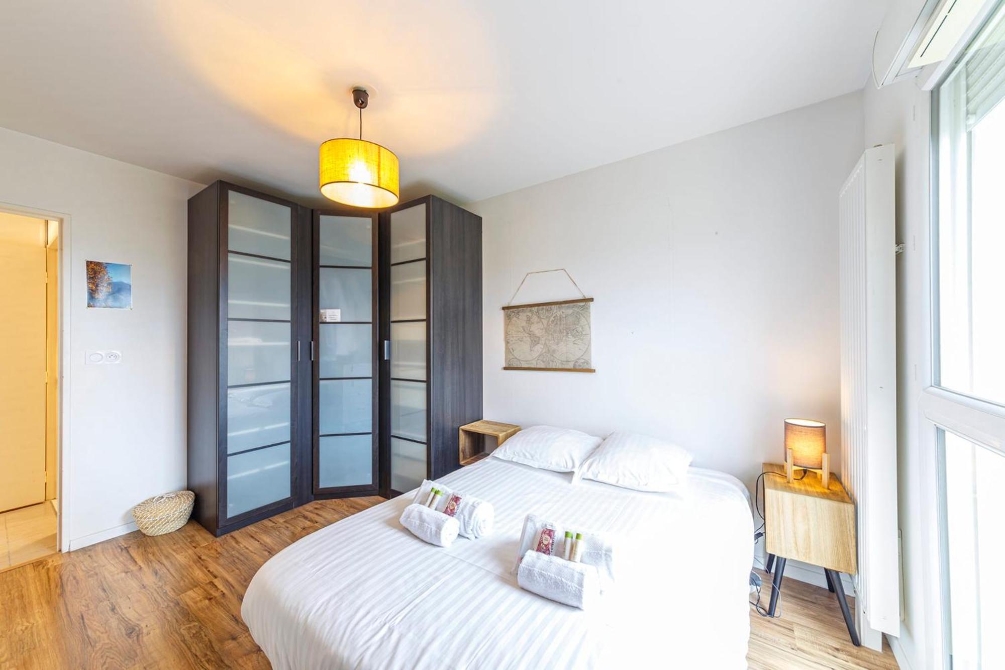 Le Jean Moulin - Appartement A 2 Pas Du Tramway Анже Екстериор снимка